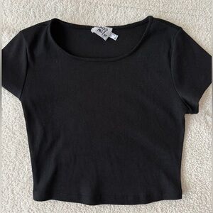 Princess Polly black crop top size 6